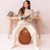 KSL-004M.CU_LoRes_JPG_RGB_VLUV_KAPSUL_NEW LEIV_Curcuma_Mood_Homeoffice_02_quadratisch